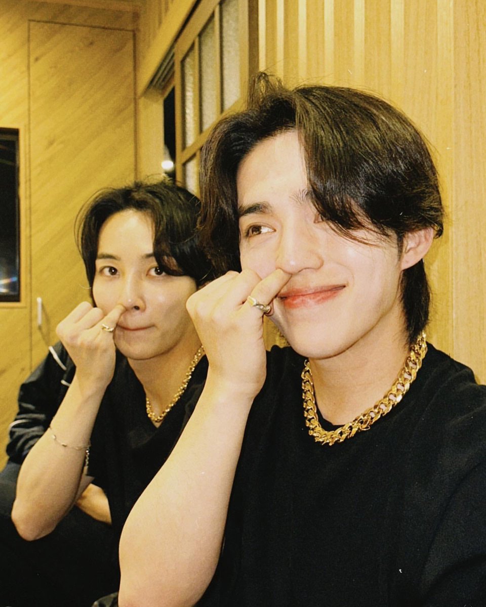 COUPSTAGRAM tweet media