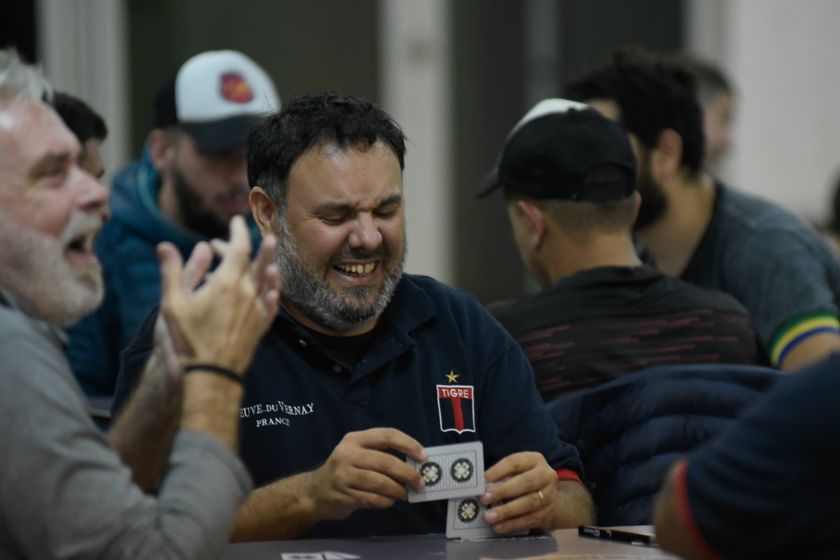 truco_asart's tweet photo. ✔️ @CulturaHuracan (II) 1 - #AFALP (I) 2 (30-26; 24-30; 20-30)  
✔️ @RiverPlate 2 - @AAAJoficial (II) 1 (30-19; 19-30; 30-18)  
✔️ @VelezCultura 2 - @catigreoficial 1 (28-30; 30-24; 30-16) https://t.co/bSmsvFLNhL