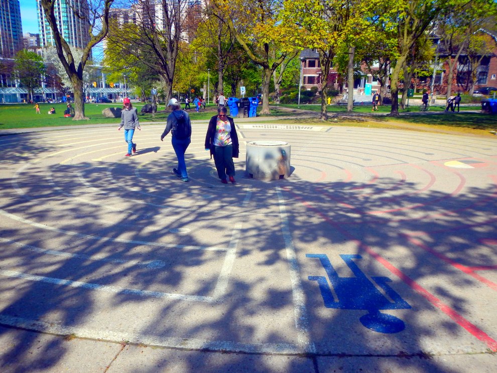 LabyrinthsDOTca's tweet image. World Labyrinth Day - Medicine Walk @JanesWalkTO

JanesWalkFestivalTO.com/items/worldlab…

Saturday May 6 2023

4:15 p.m.

Dish With One Spoon / Man In The Maze / Medicine Wheel Labyrinth

| #JanesWalkTO #JanesWalkToronto #JanesWalk #WorldLabyrinthDay #Labyrinths #CityOfLabyrinths #LoveTOwalk