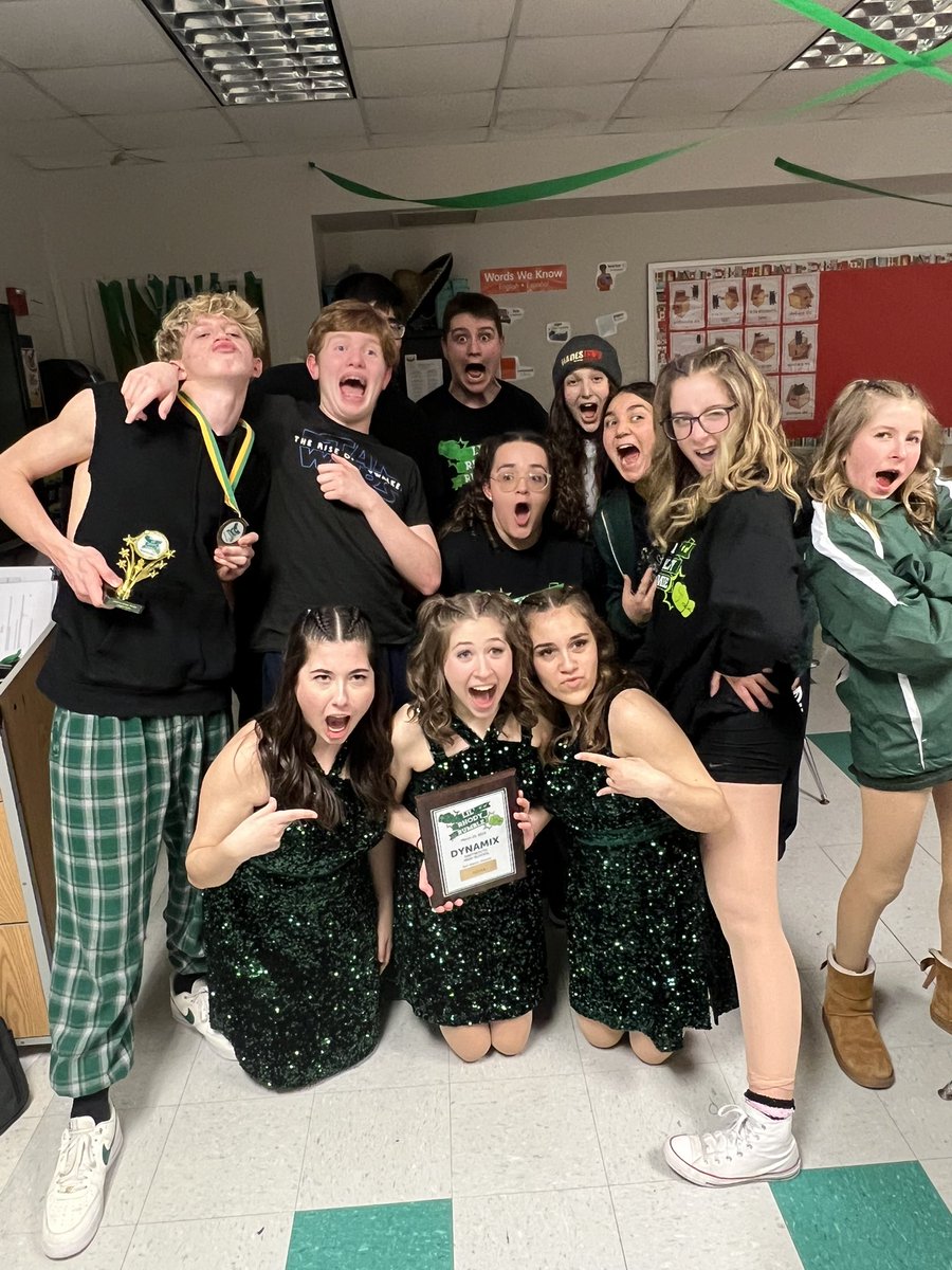 DHSDynamix's tweet image. We have been nominated by Barstool Show Choir for “ROOKIE OF THE YEAR”!!! Check out the link here and make sure to vote for us!