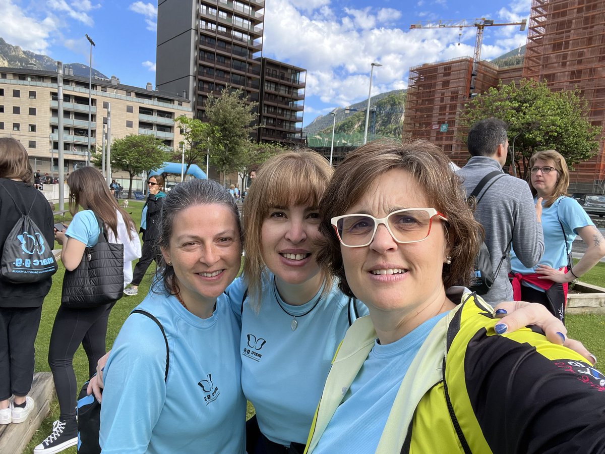 martan1973's tweet photo. 9a Marxa Popular juntes !! 🦋💫🏍️🌹@MeritxellNieto @AnaSnchzMoreno https://t.co/eKc1tZ3nQN