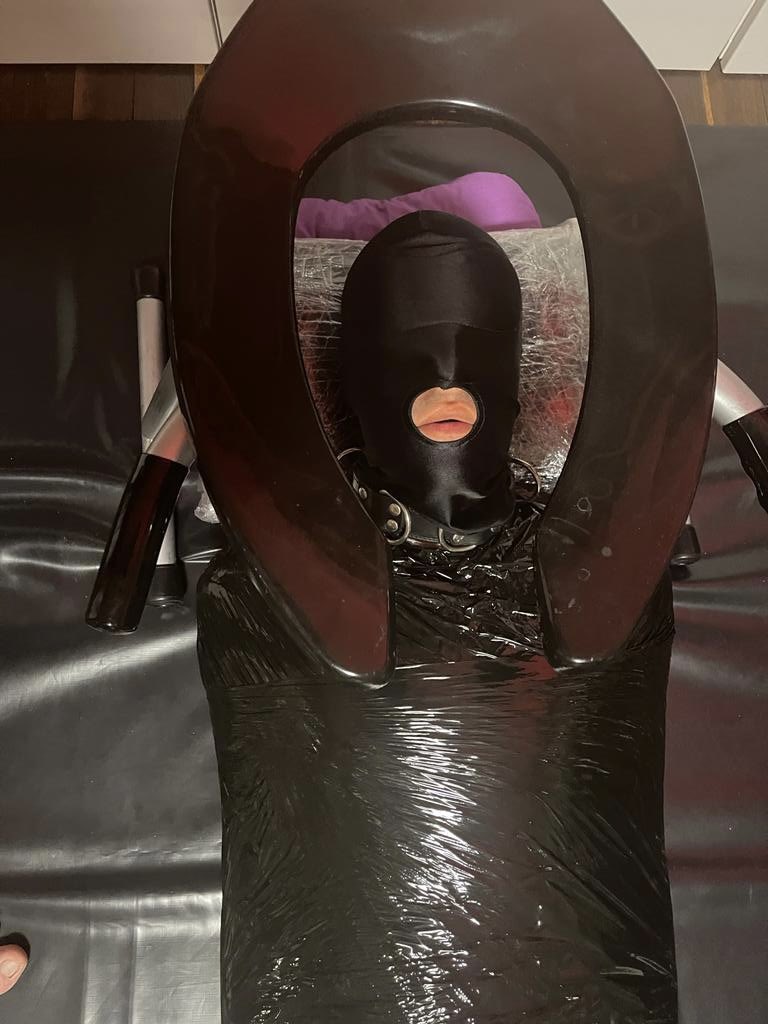 scattoiletboy's tweet photo. @arabfeeder94 For you? Always 😈 https://t.co/fq2xd8oYSv
