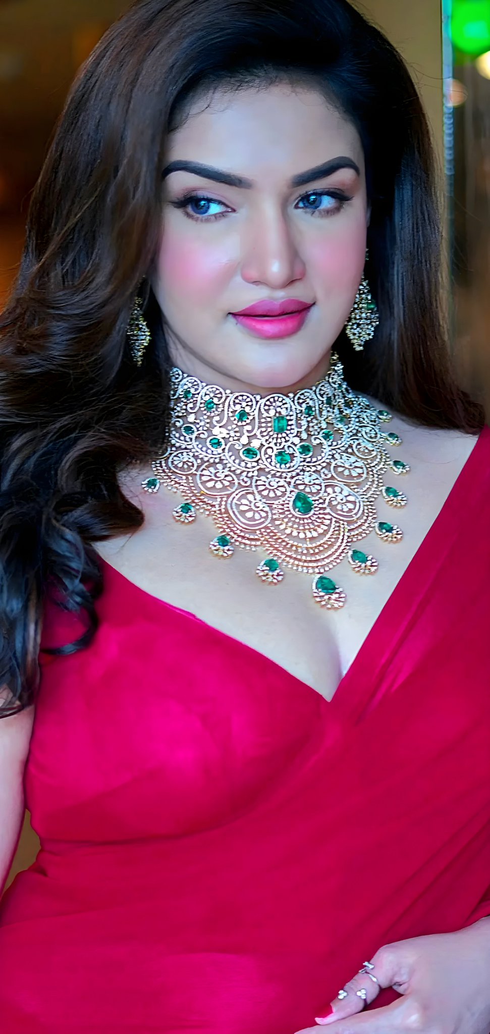 FvidD_MaEAUsRnr?format=jpg&name=large