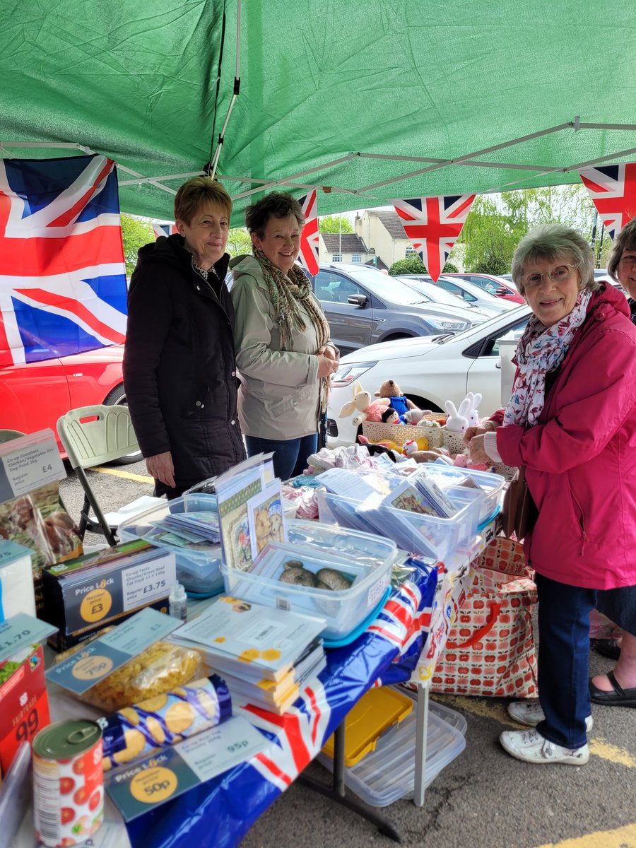 julie marlow tweet media