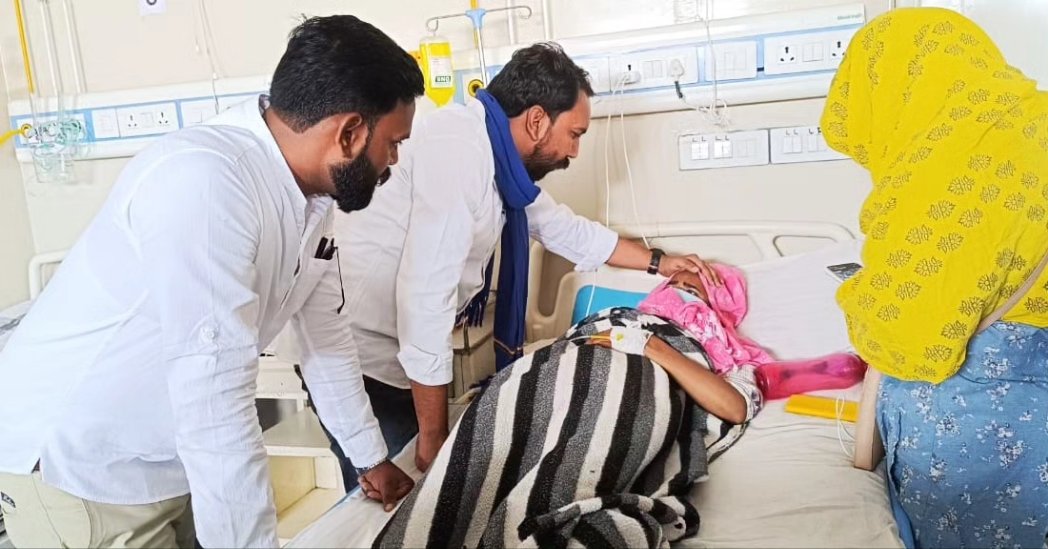 राजगढ़ के करनवास थाना अंतर्गत नापलिया खेड़ी गांव में 4 मई 2023 को हुए घर मे घुसकर हमला एव बच्ची के साथ सामुहिक दुष्कर्म और परिवार के जानलेवा मारपीट की घटना पर प्रमुख मांग:

1- फास्ट्रेक कोर्ट में केस को चलाया जाये।
2- परिवार को दो शस्त्र लाइसेंस मुहैया करवाये जाये।