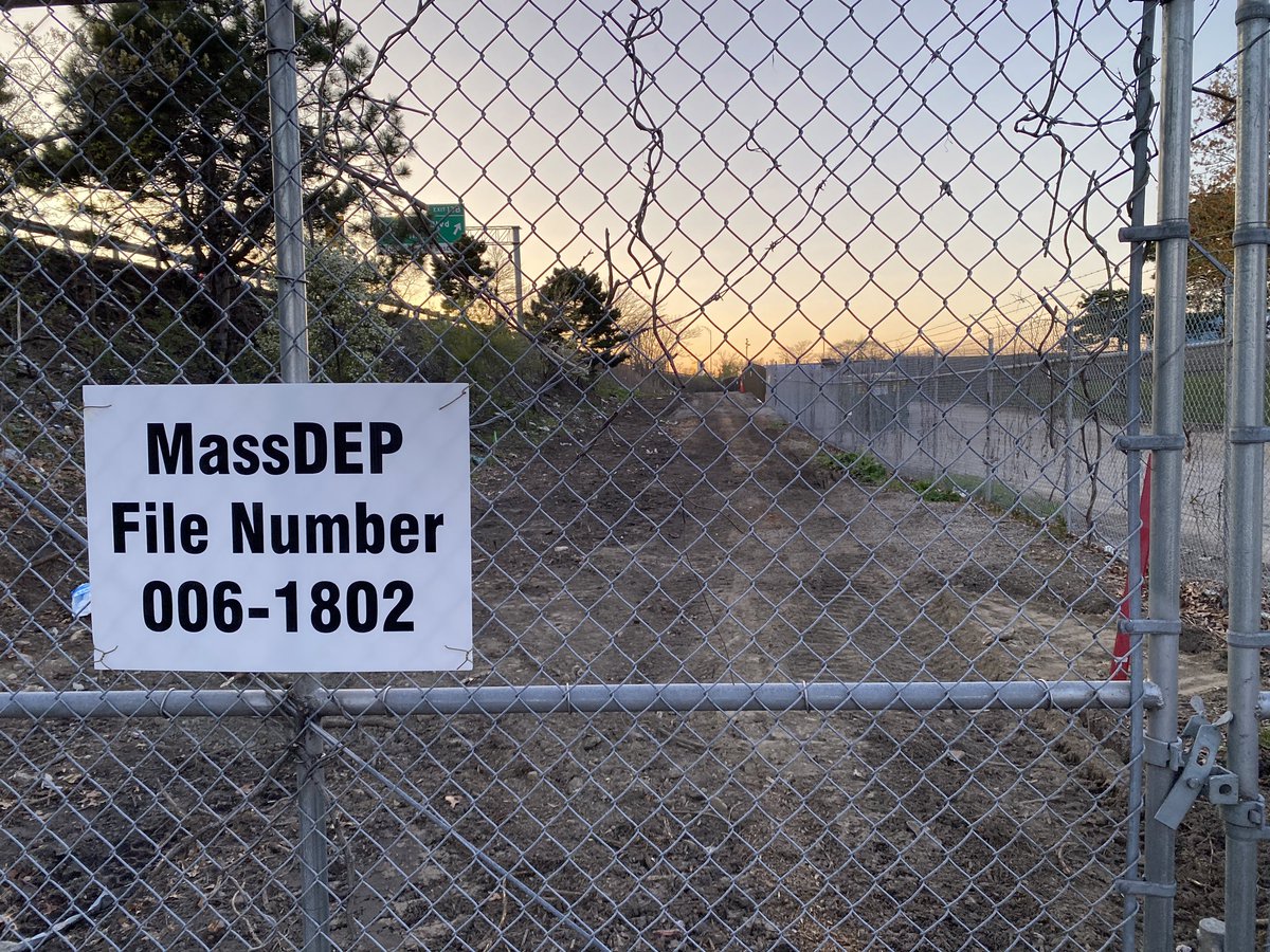 NepGreenway's tweet image. Good news! Construction has started on the Dorchester extension to the Neponset River Greenway Trail! Work should last about two years. When completed this will bypass the Expressway offramp at Morrissey Blvd.