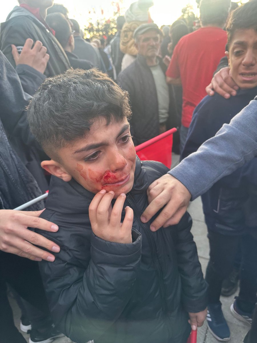 Sol__Yumruk's tweet photo. Allah belanızı versin namussuzlar!
#İmamoğluYalnızDeğildir
#GeliyorKILICDAROĞLU https://t.co/jYESdwzqfu