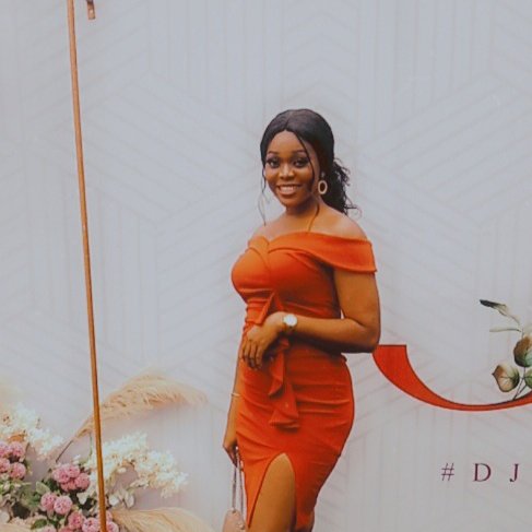 JoyChidii's tweet photo. Happy Sunday fam💞 https://t.co/xRHbJ9n9j1