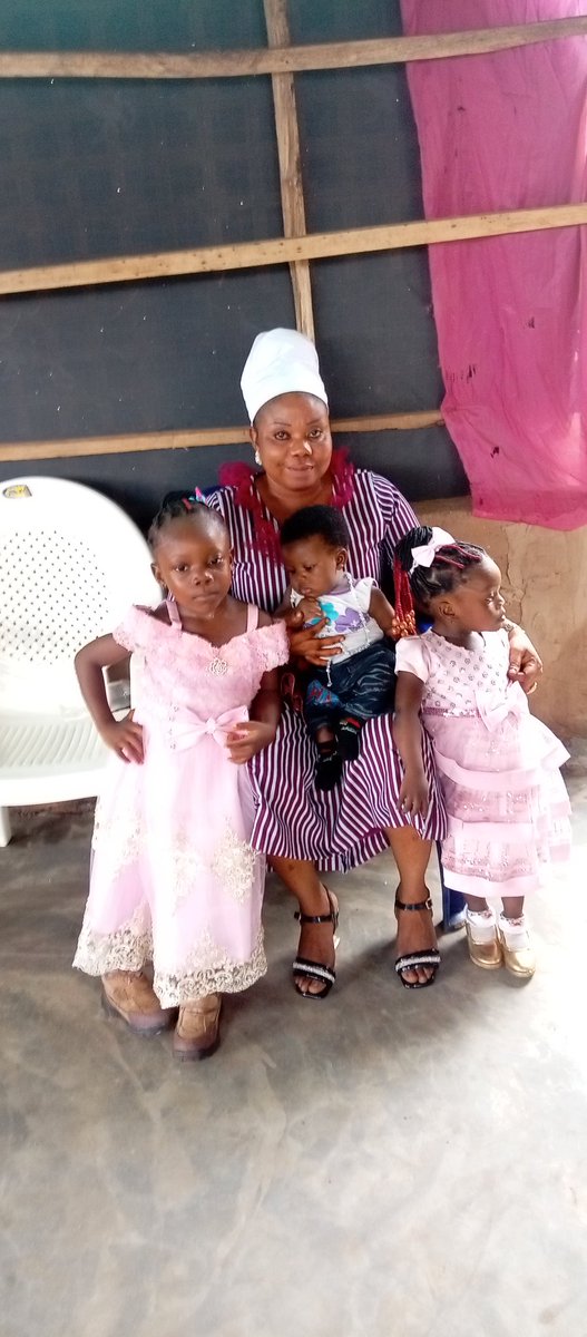 The lion mummy with my members children wish you happy Sunday
