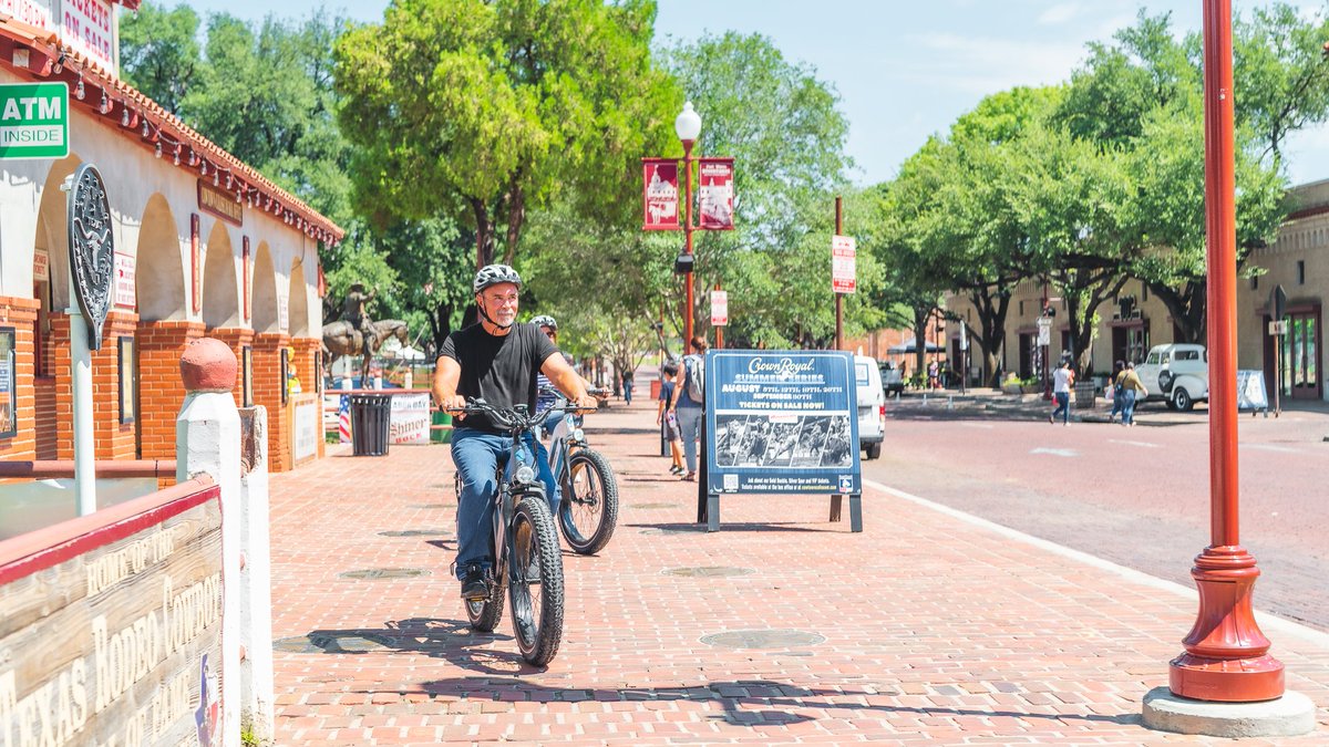 multijoyebikes's tweet photo. An e-bike is hardly anything mysterious. It's just like a regular bicycle, except that it has an electric motor to help people pedal more efficiently and get more power when it's needed.#multijoy #multijoybike #ebike #ebikes
website:https://t.co/ZwuYgyZHag https://t.co/Zna5qCDdgc