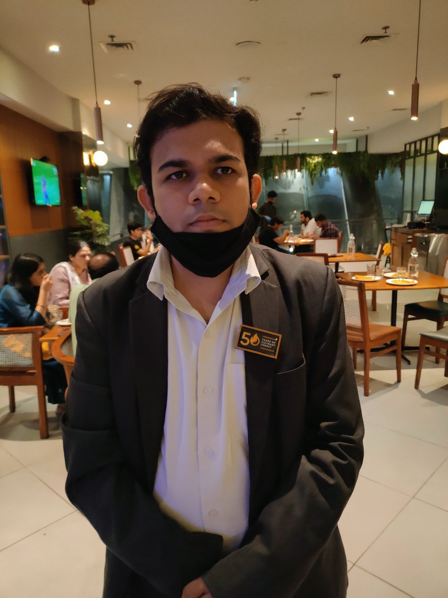 ghardeep_arora's tweet photo. @CopperChimneyIn bunch chutiyas are running the show. They don't even want to serve the guests, pathetic service, served alcoholic mocktail to my muslim friends at bkc outlet, chembur branch cubic mall was so empty still they said they are full and waiting for an hour... https://t.co/tOzsoV2IC3