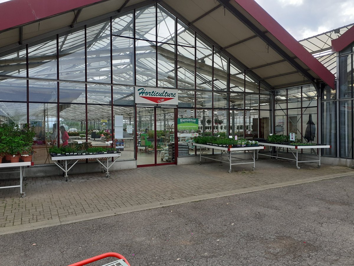 La fête se termine à Holling, en #Moselle chez Goby horticulture - des centaines de belles rencontres en #agriculture