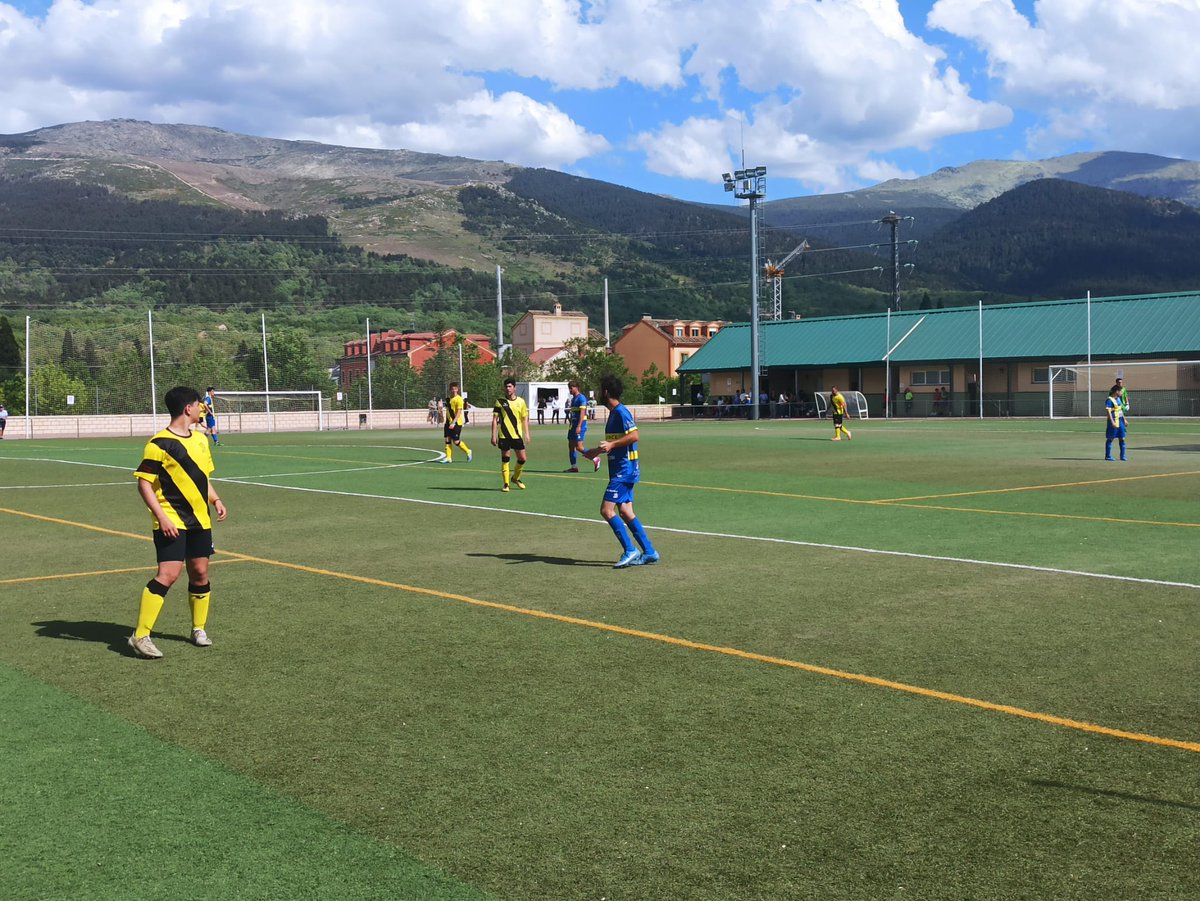 CD Sierra de la Mujer Muerta tweet media