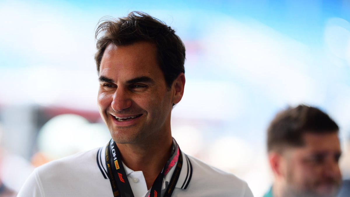 F1's tweet photo. Welcome @rogerfederer 🐐

#F1 #MiamiGP https://t.co/hXLZDYwAp8