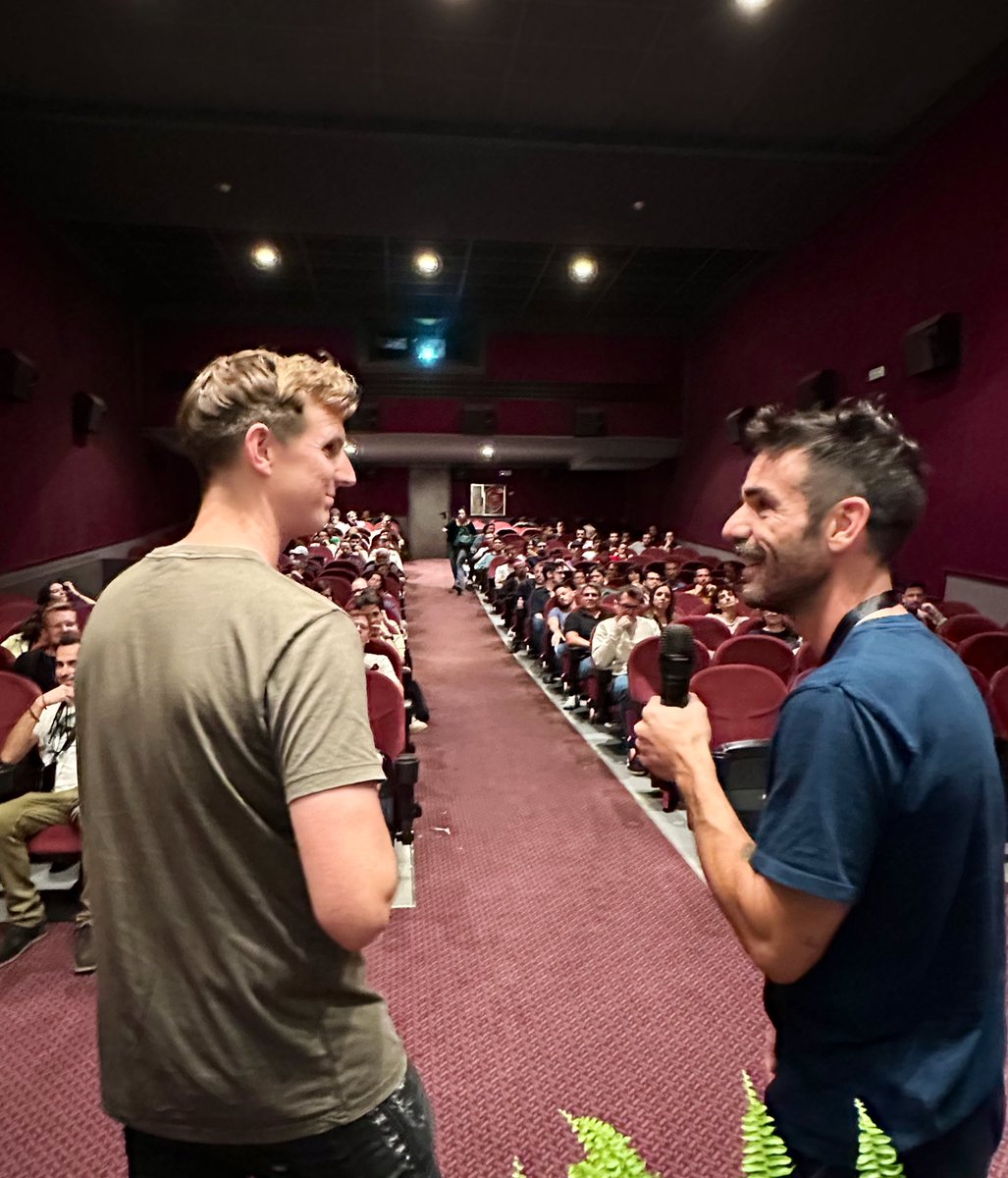 TacticaFest's tweet photo. ‘El fenomeno’ es nuestro último estreno y su director @dj_mcmath lo está presentando junto a Oriol Rodríguez 🎤 #tacticafest https://t.co/T8wQ1uoKwp