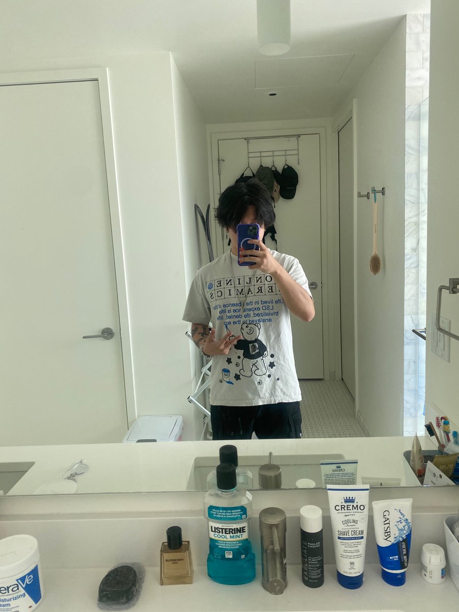 Crowned's tweet photo. annual sb media https://t.co/BSU3KYG3TE