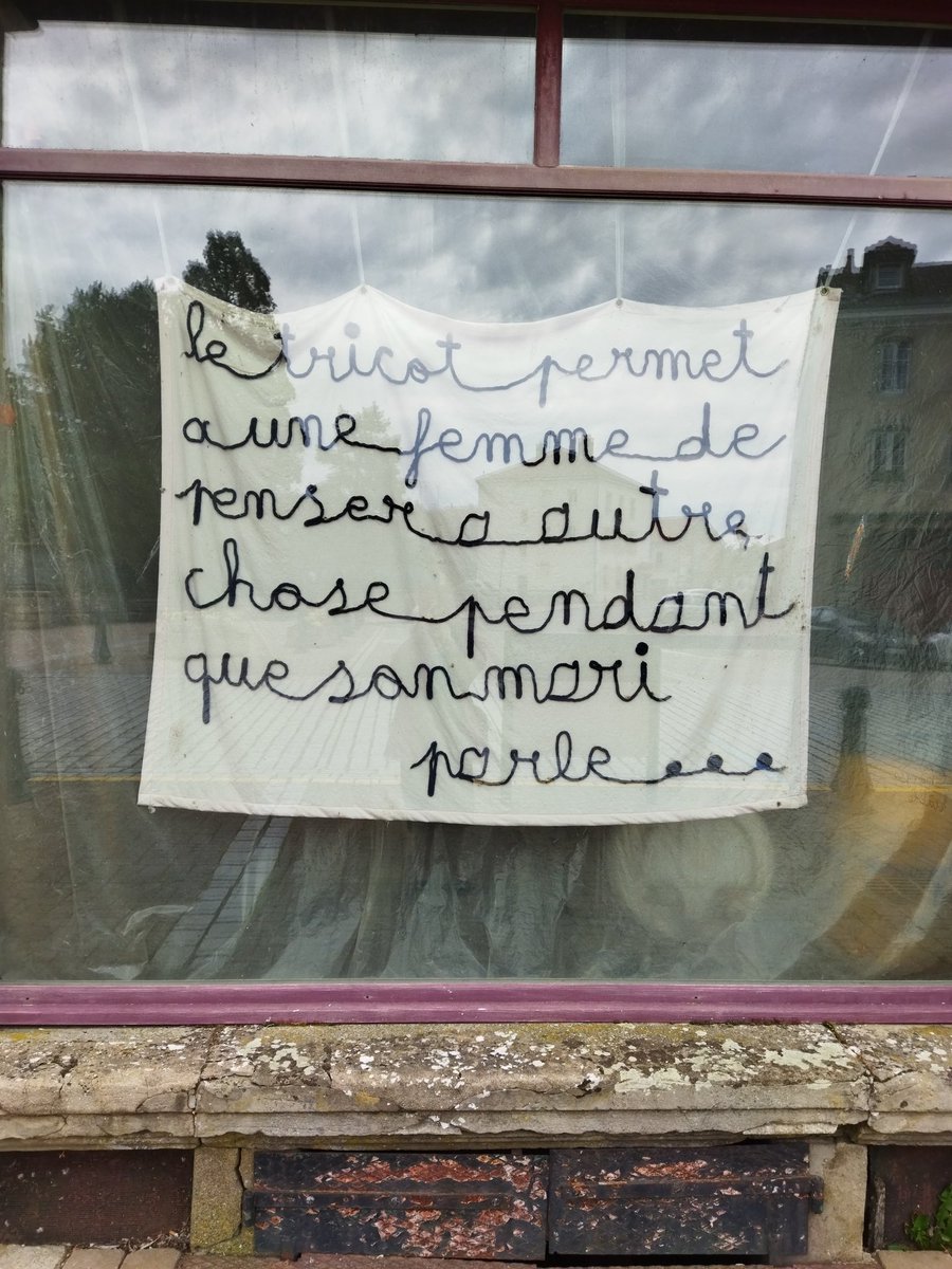 Quand vous allez à Dieuze (Moselle) pour visiter une expo sur Bata, et vous voyez ça dans une vitrine.