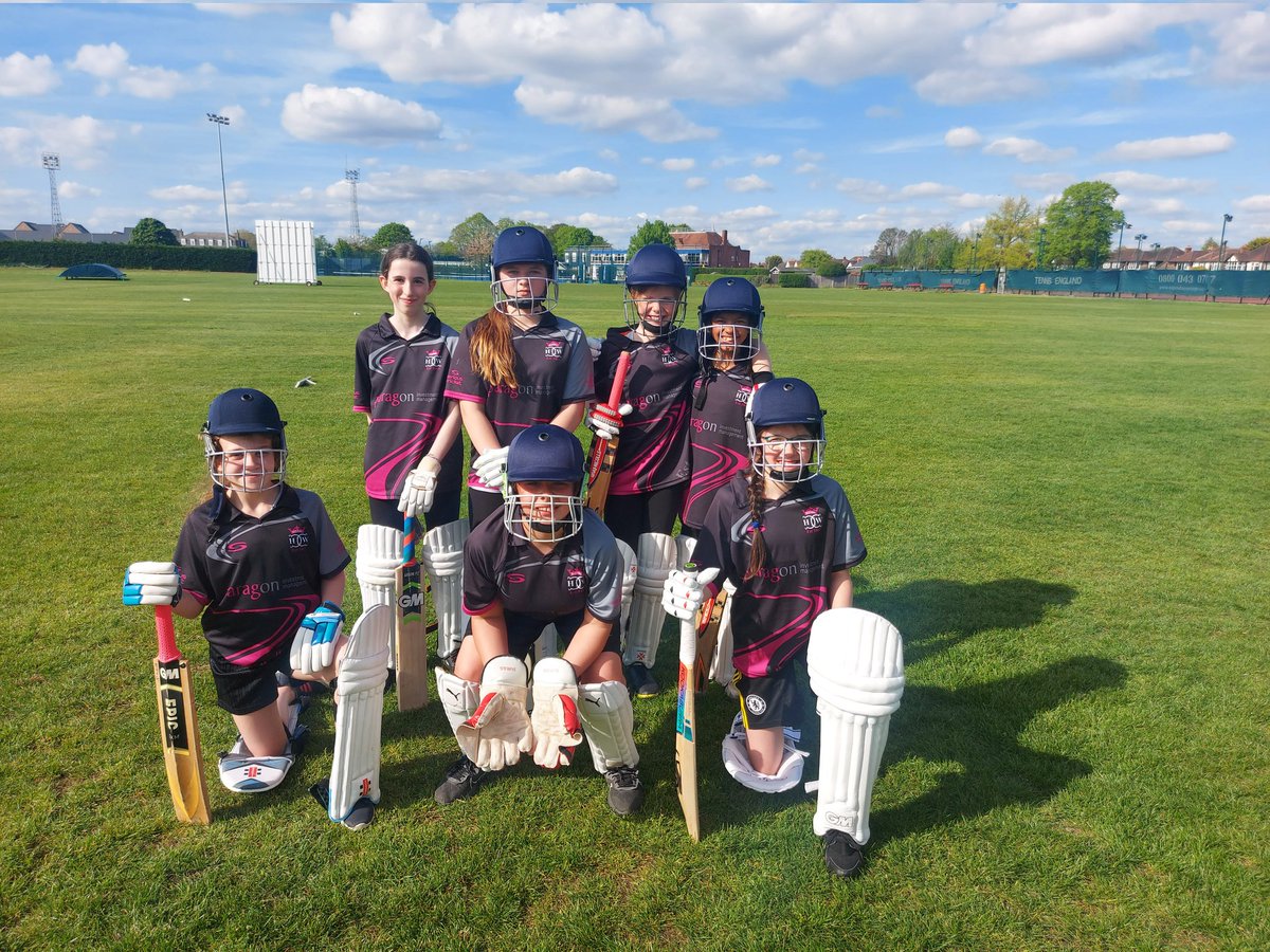 JamesWa1974's tweet photo. These @WICK1863juniors girls get better and better. First ever hard ball game and we beat another Surrey super club -Esher by 59 runs.
Huge thank you to @LordsTaverners nicky barlow @LondonSport @Tabes2 @karicarswell82 @seanhoops163 for your generosity in supplying equipment. https://t.co/wsR8v8nwm5