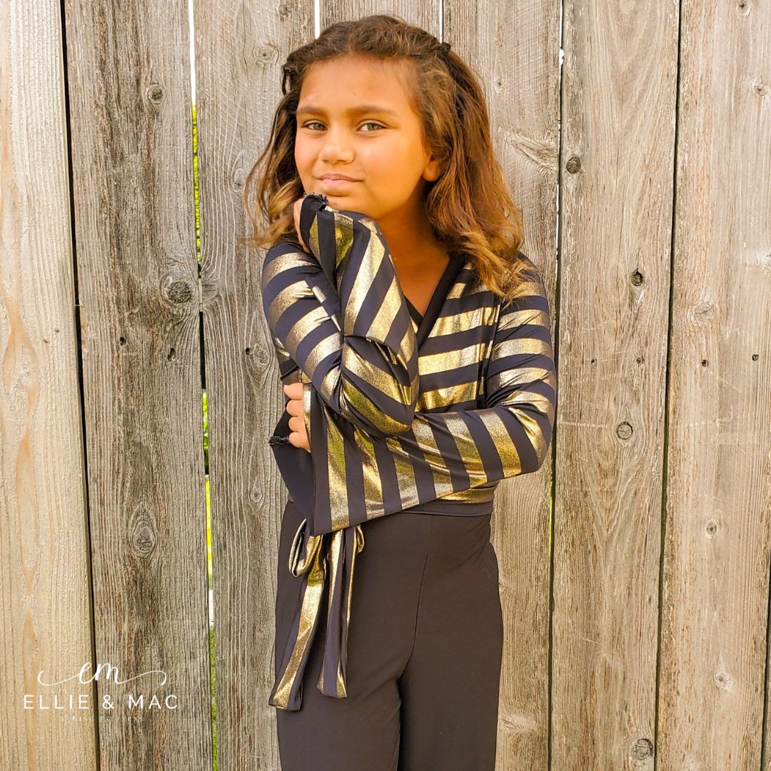 Ellieandmac's tweet photo. ⌛Here's your last chance to pick up these sewing patterns for $2 in our weekly sale (ends tonight EST).
Link to our weekly sale❤️ :
https://t.co/yiaoHjcJ1F

#ellieandmac #ellieandmacpatterns #emrelaxedraglanromper #romperpattern #emsouthshoreromper #kidsromperpattern #pdfsewing https://t.co/LLKCcwC6zE