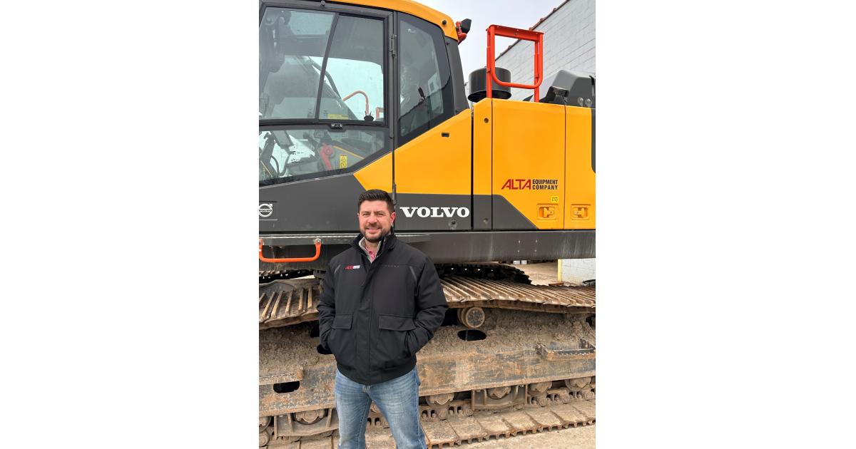 CEGltd's tweet photo. Yezzi Joins Alta Equipment as Heavy Equipment GM in N.Y. #AltaEquipmentCompany #Doppstadt #Gradall #NewYork #SDLG https://t.co/20GT9Ll4p5 https://t.co/RItEbd4k5V