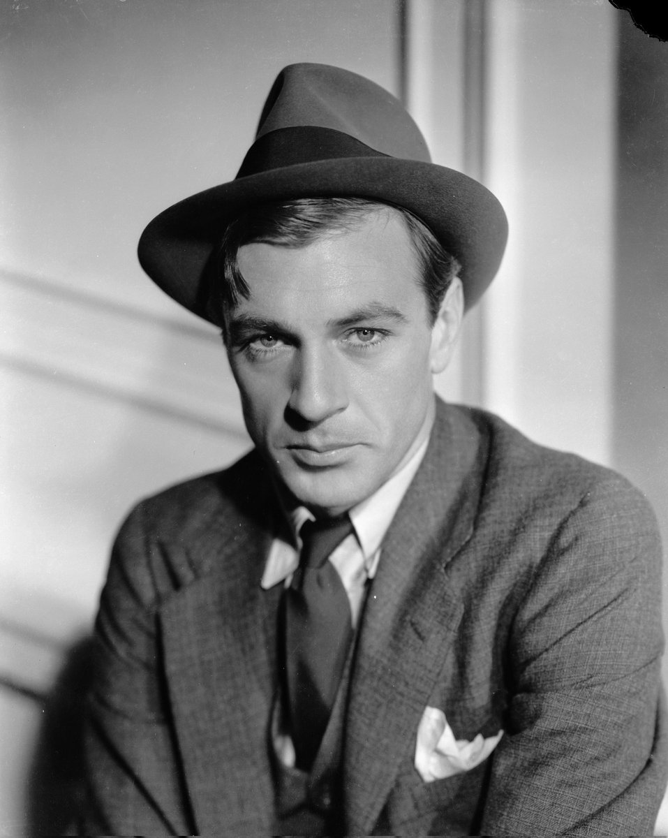 Peter_Larkin89's tweet photo. Gary Cooper (1901-1961) #BOTD https://t.co/ryAqFO93Ss