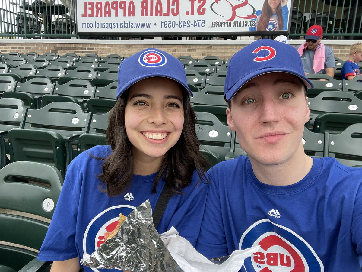 BrentThinksBig's tweet photo. Date with the gorgeous wife at the cubs game ⚾️ #SBCUBS https://t.co/CdLV2eW2RB