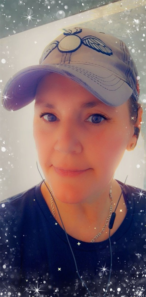 HeartXoErika's tweet photo. #TatooineNataionalPark5K1OK #IRun4Movement
3.11 miles, 40:41 minutes, 54°
Gotta take care of Tatooine's National Parks because our sandy dunes are the most beautiful in the galaxy, and don't forget the rock formations, voted number one by jawas and sand people. https://t.co/PSHEE4z0C0