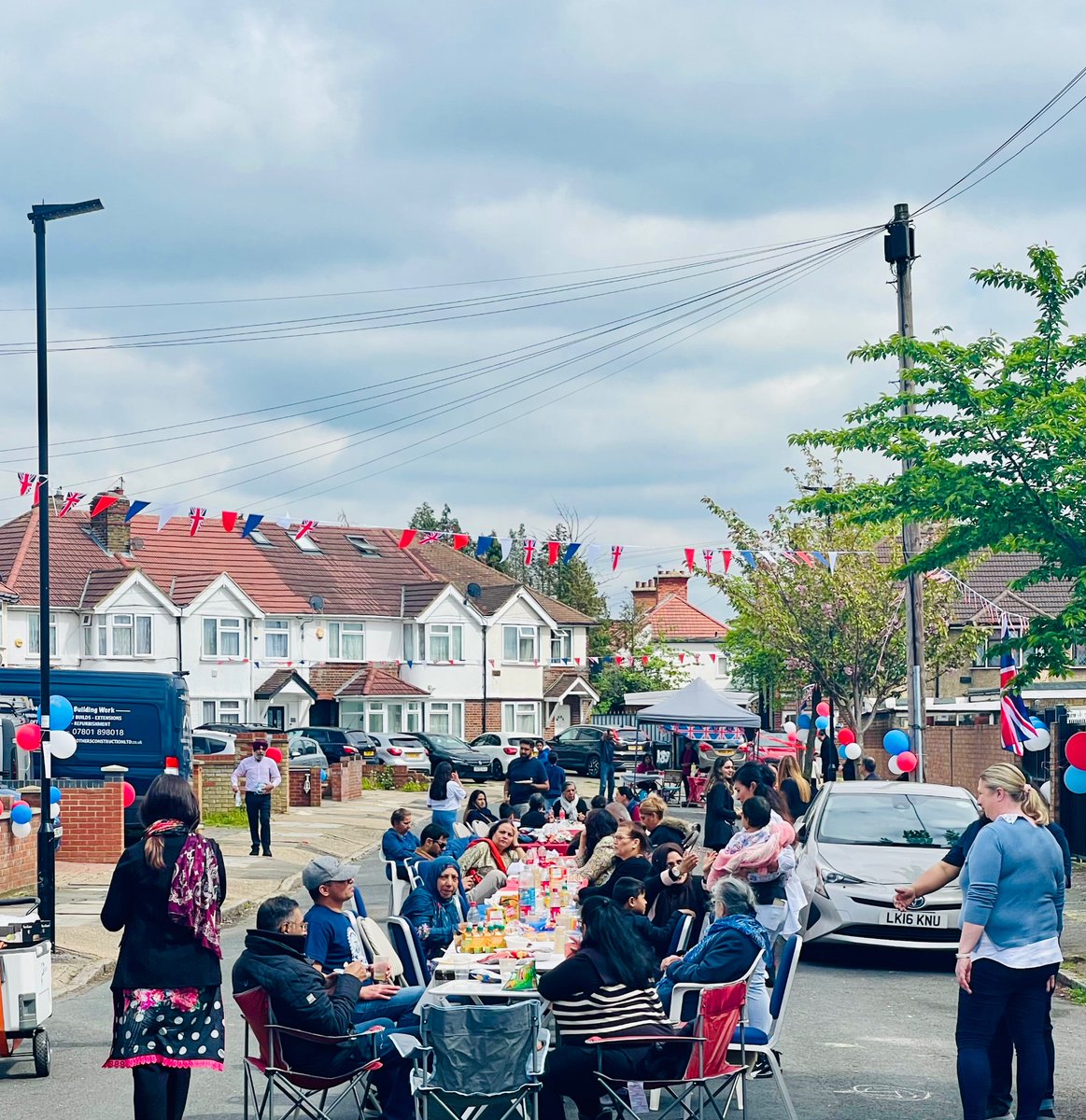 LBofHounslow's tweet photo. A full on royal Coronation celebration at Ash Grove, Heston with special guests inc. @RosiPrescott @seemamalhotra1 @raghwinder5 @shansview 🫶🏽

Hounslow is celebrating in style 🎉❤️🥳 #Coronation #StreetParty #Hounslow https://t.co/lhQWQvtuma
