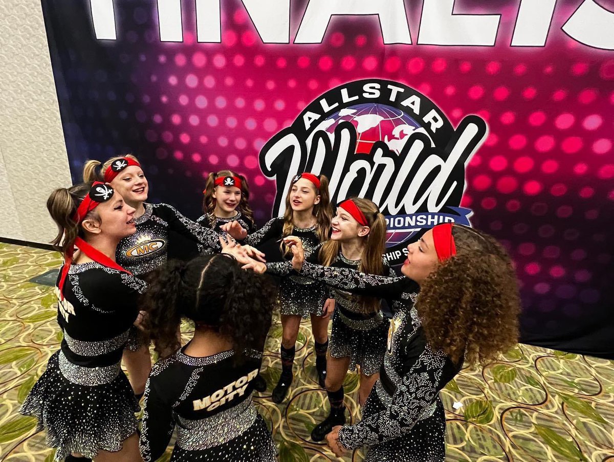 cheermotorcity's tweet photo. RUBIES are Y3 FINALISTS! What an incredible season for our little pirates! We are so proud of each and every one of you!
Compete Y3 ✅
Get a bid to ASW ✅
Make it to finals ✅
#ProudToBeMCC #BetterTogether #CSLTNE https://t.co/u1aUGRduxG