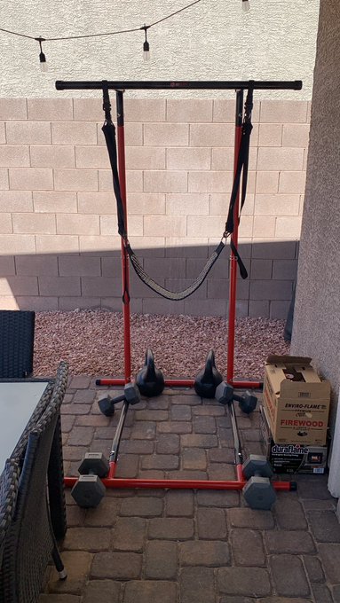 Visiting Dad and Step Mom in Las Vegas! https://t.co/5aEgOQYBYO<a href="/tag/newprofilepic"class="tags"><span>#newprofilepic</span></a>