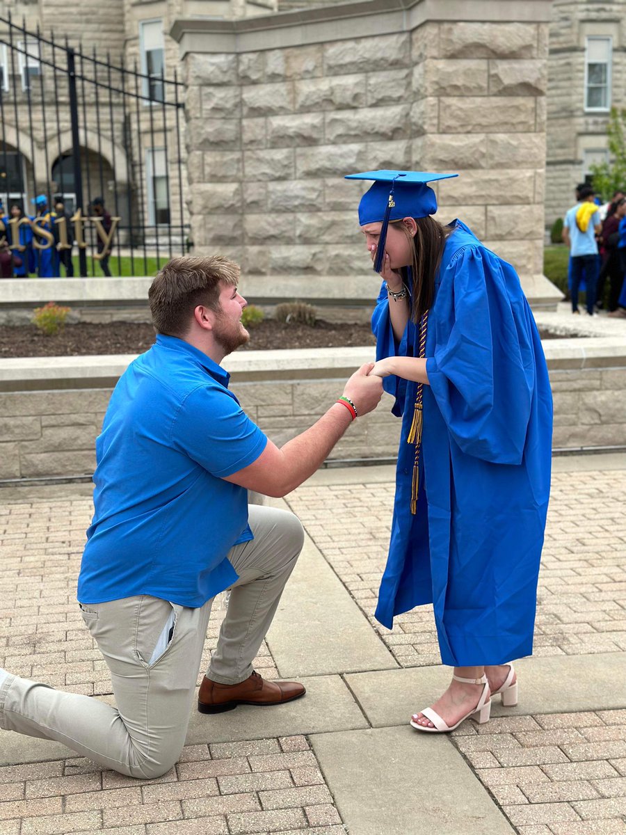 kmcnic31's tweet photo. Yesterday was an absolutely fantastic day!! So happy for both of you💙💙💙💙💙@Bigmike0706 Love you both!! https://t.co/mZCQoMftLX