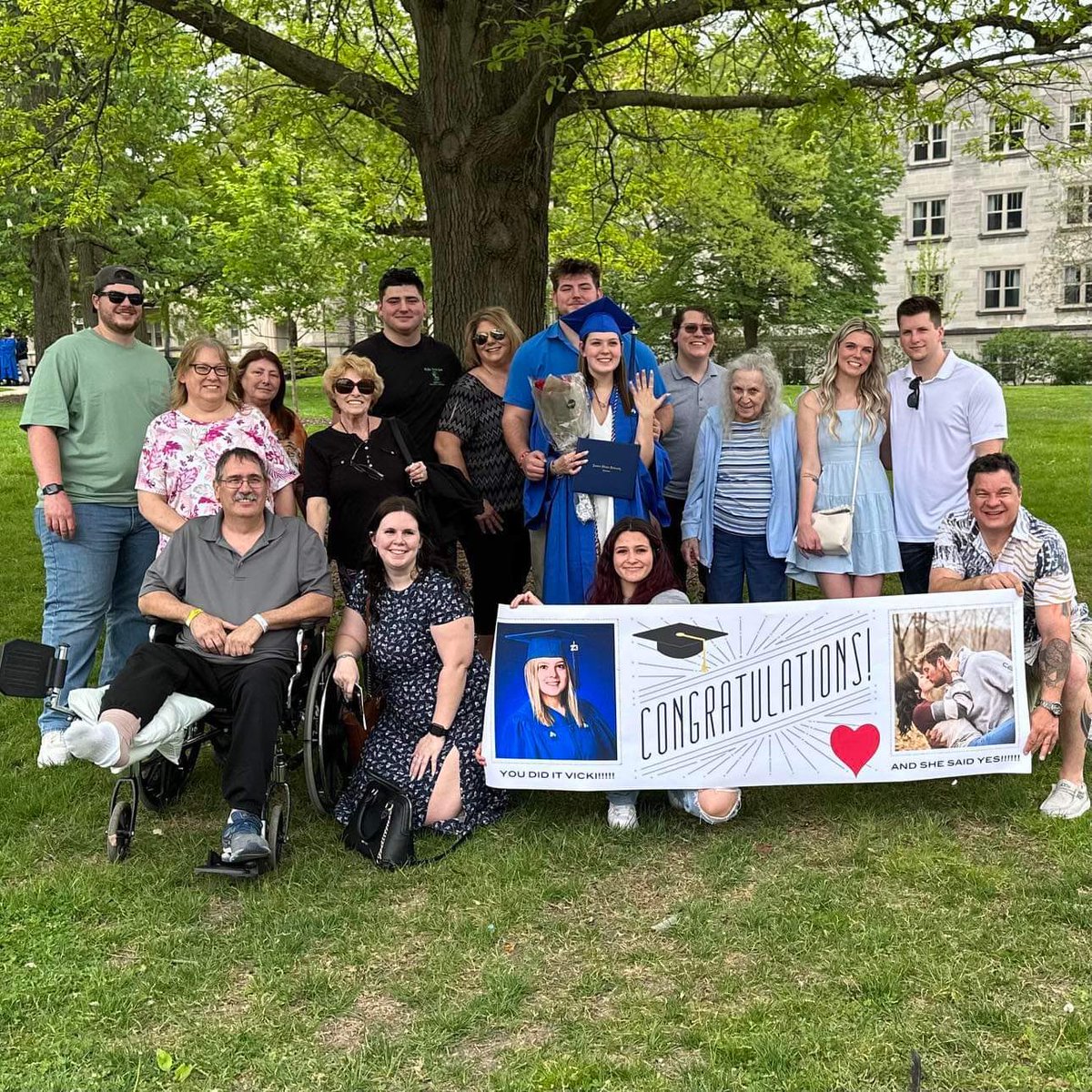 kmcnic31's tweet photo. Yesterday was an absolutely fantastic day!! So happy for both of you💙💙💙💙💙@Bigmike0706 Love you both!! https://t.co/mZCQoMftLX