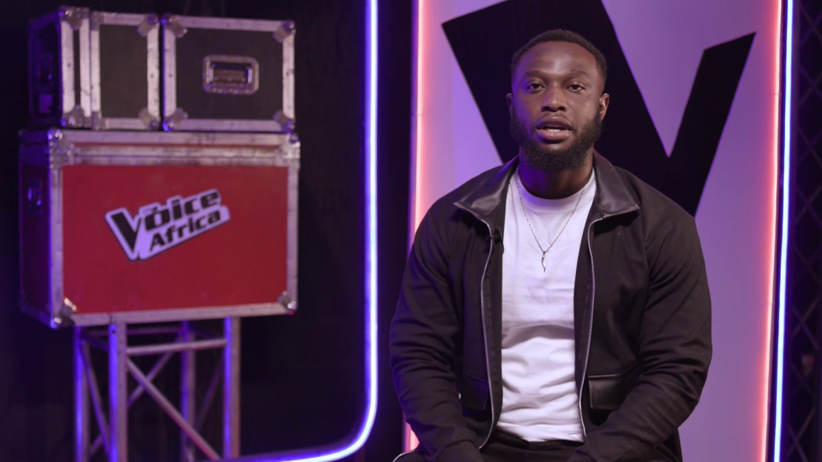 FrostProUg's tweet photo. Jason got Locko turn his chair just seconds into the performance.. that person was awesome. Atleast he pulled off 3 chair turns . #TheVoiceAfrica. #ConnectedByAirtel https://t.co/BumdLZ8AEd