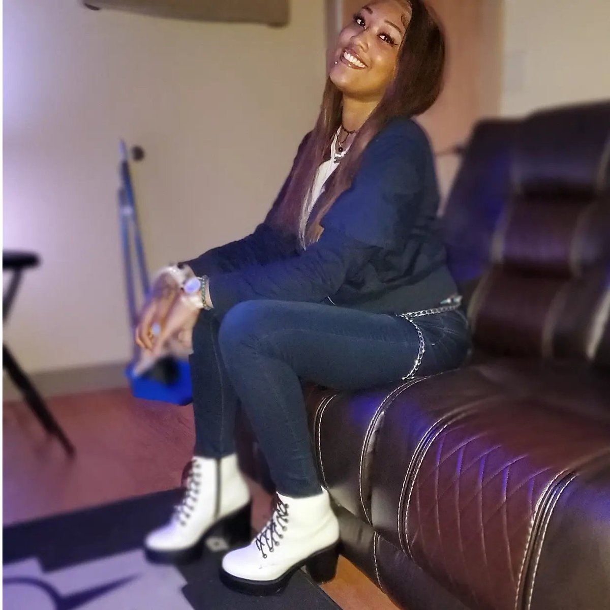 PrettyDaArtist's tweet photo. #Prettyslimm🎀 https://t.co/EF0I55eA1X