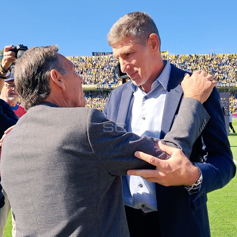 lanumero12comar's tweet photo. 🔵🟡 #ExBoca | Reencuentro de campeones de América: Martín #Palemo visita con Platense, al Central de Miguel #Russo.
📸 @SC_ESPN https://t.co/tG3NQgUhaQ