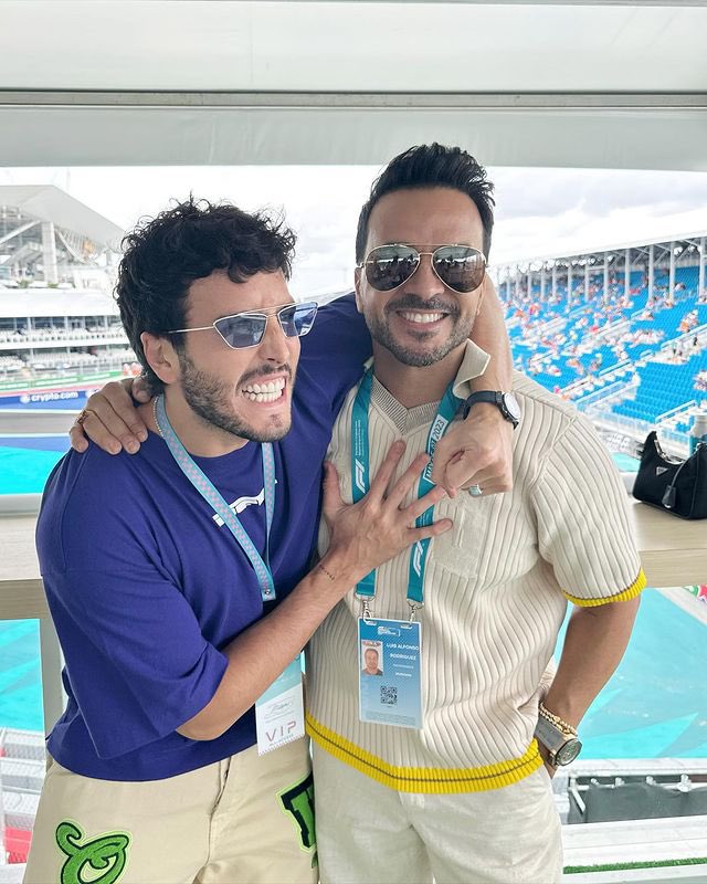 luis_fonsi_uk's tweet photo. RT LuisFonsi "Gente seria. 🤣🏎️💨 
@SebastianYatra https://t.co/oJVqVF1c89"