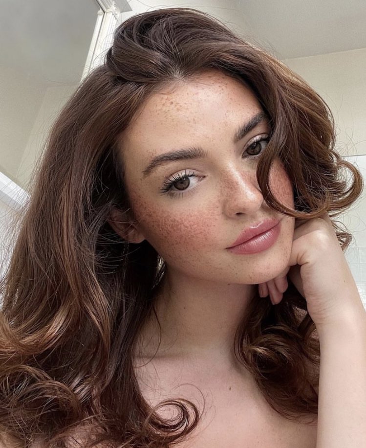 hortendoloris's tweet photo. ⠀⠀⠀ 
⠀⠀⠀ 
⠀⠀⠀ 𖥻      𝚂𝙴𝙳𝚄𝙲𝚃𝙸𝚅𝙴 𝚂𝚄𝙽𝙳𝙰𝚈           .
⠀⠀⠀ ⠀⠀⠀ ⠀⠀⠀     ⤷  𝑏𝑒𝑙𝑙𝑎 𝑛𝑜𝑡𝑒
⠀⠀⠀ 
⠀⠀⠀ https://t.co/zz6cqUHscM