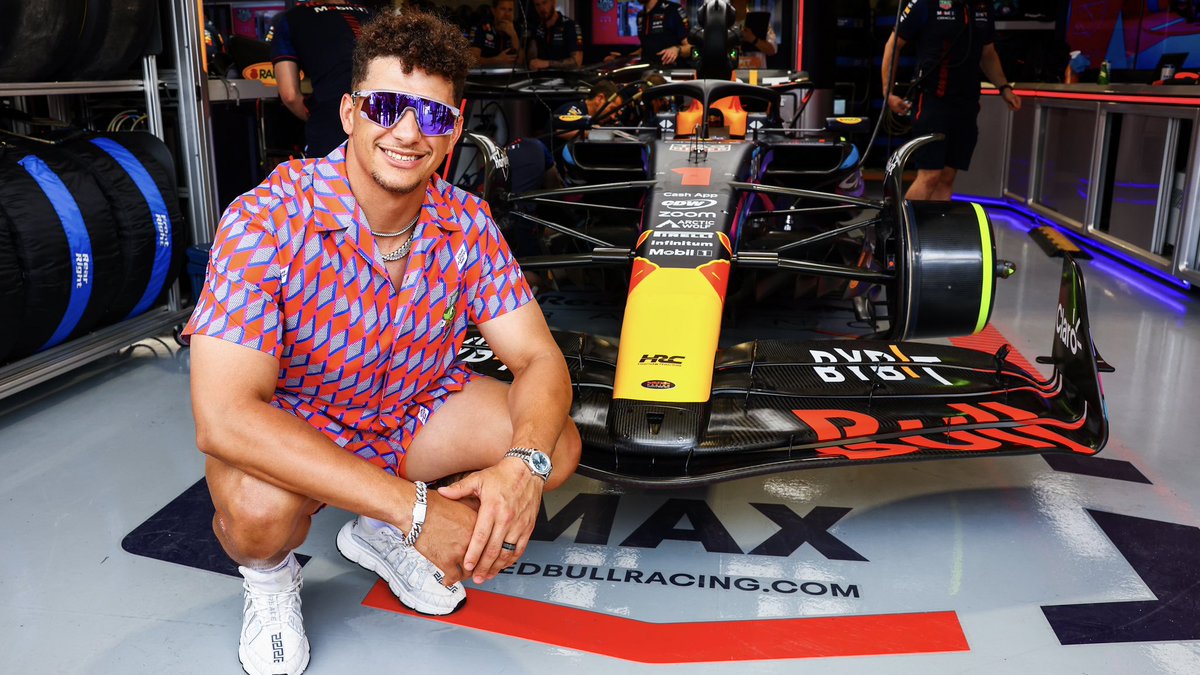 redbullracing's tweet photo. Touching down in MIA with a 2x Super Bowl champ 🏈 @PatrickMahomes 💪 https://t.co/s3hyuXZGZ2