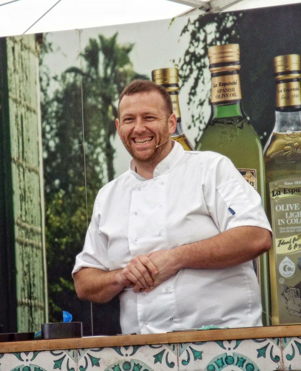 CardiffMenu's tweet image. Some great cooking demonstrations at Cardiff Foodies Festival today. Tommy Heaney from @HeaneysCardiff and Hwyel Griffith from @BeacHouseOxwich