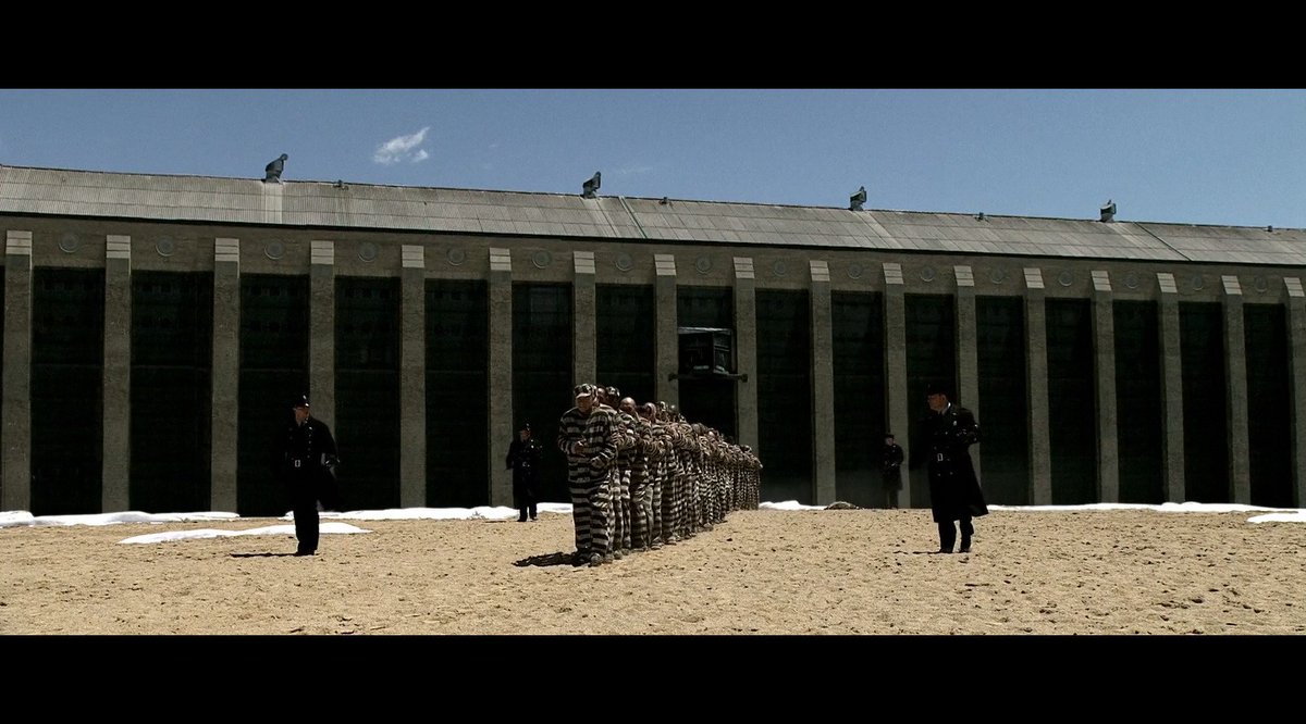 eoxwen's tweet photo. public enemies (michael mann, 2009) https://t.co/hFzu22ptQJ