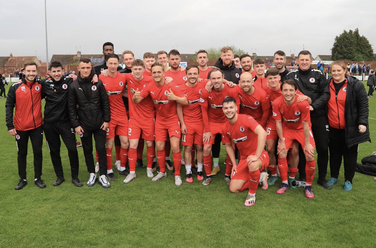 BonnyriggRose's tweet image. ❤️ This team.