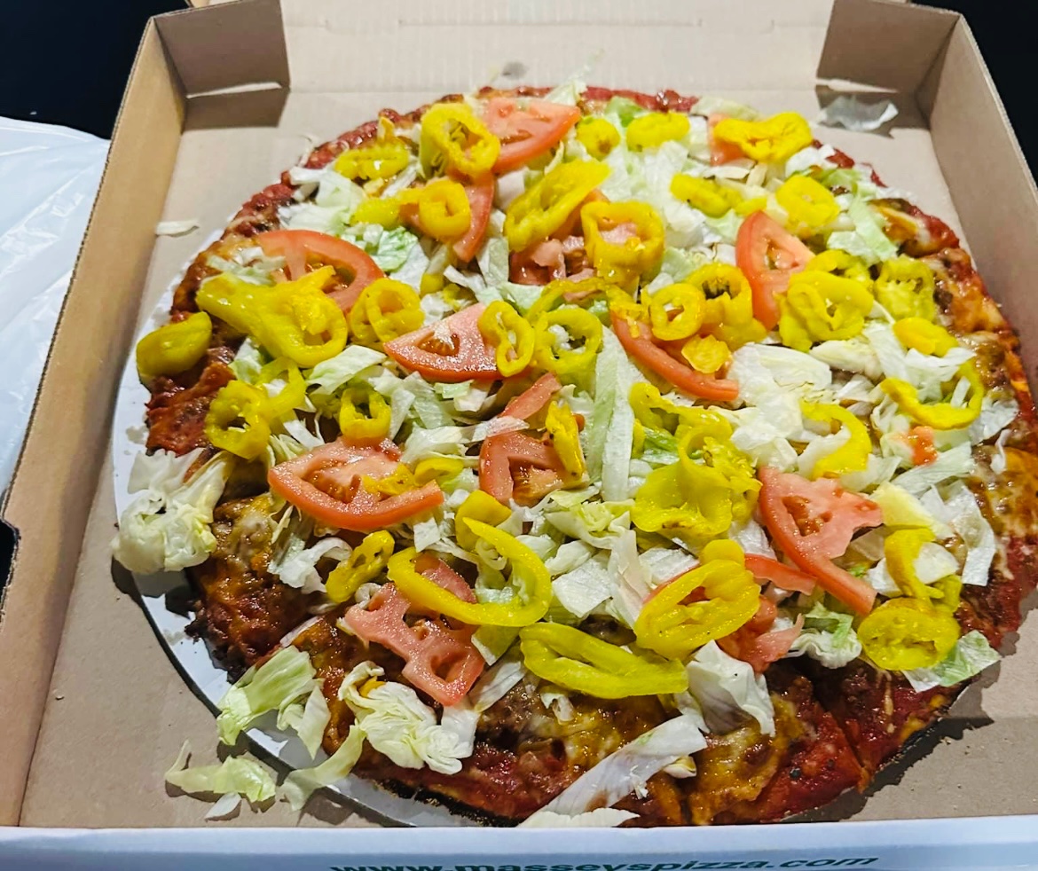MarcBaker2023's tweet image. Not all tacos pizzas are created equal!!! The banana peppers actually work.😊 🌮 🍕
