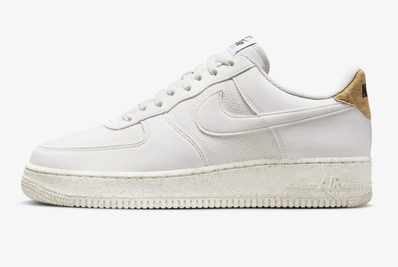 kickitwitjae's tweet image. AD: Nike Air Force 1 '07 LV8
'Phantom/Sail/Black'

Shop -&amp;gt; sovrn.co/1cgwp00

#Nike #Sneakerhead #Kicks