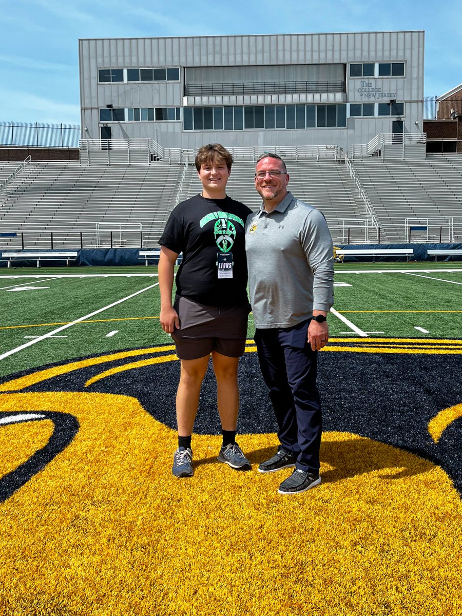 Teddy Shepardson tweet media