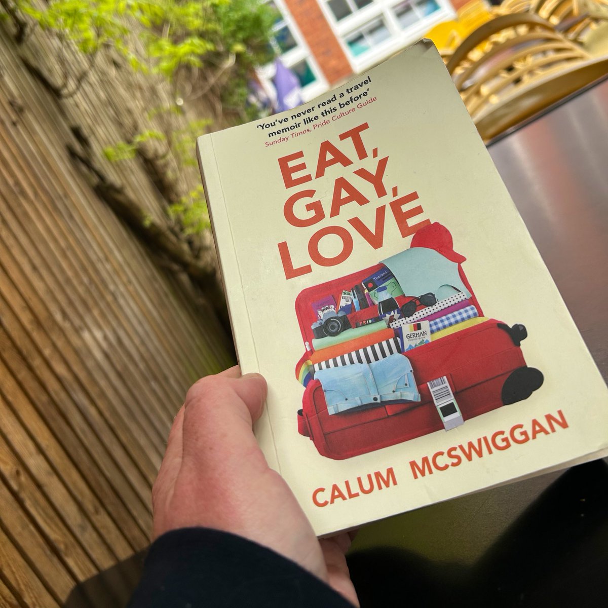 Phil Scully (@philscully) on Twitter photo I’ve struggled recently, but the books I’ve stumbled on in that time have felt serendipitous ❤️
In Eat, Gay, Love I saw a new world & <a href="/CalumMcSwiggan/">Calum McSwiggan</a> has reminded me that our home is in the people we are with & that it’s ok for us to rebuild or rediscover when we need to. I’ve struggled recently, but the books I’ve stumbled on in that time have felt serendipitous ❤️
In Eat, Gay, Love I saw a new world & <a href="/CalumMcSwiggan/">Calum McSwiggan</a> has reminded me that our home is in the people we are with & that it’s ok for us to rebuild or rediscover when we need to.