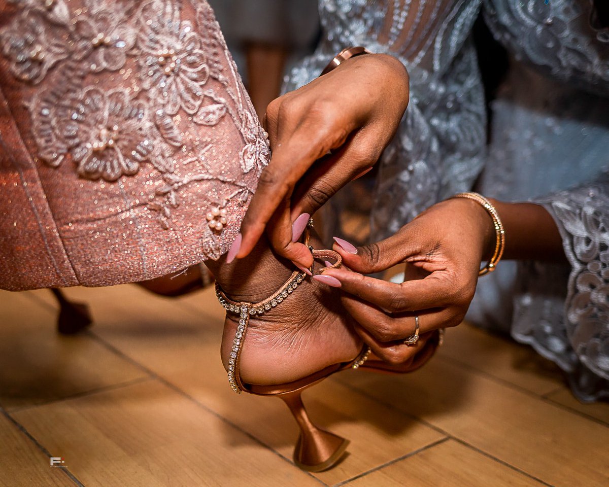 The little details that make wedding documentation beautiful 🧡
📸 me