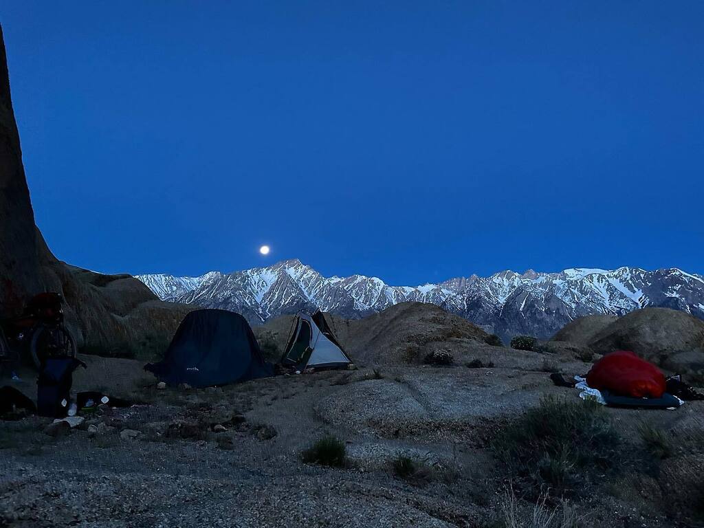 Just gonna leave this here. 
.
.
.
#bikecommute #thingsisawonmybike #outsideisfree #optoutside #lifebehindbars #grizzlycycles661 #gc_adventureteam #putitinthedïrt #gravelride #bikepacking instagr.am/p/Cr8x_lPJgcn/