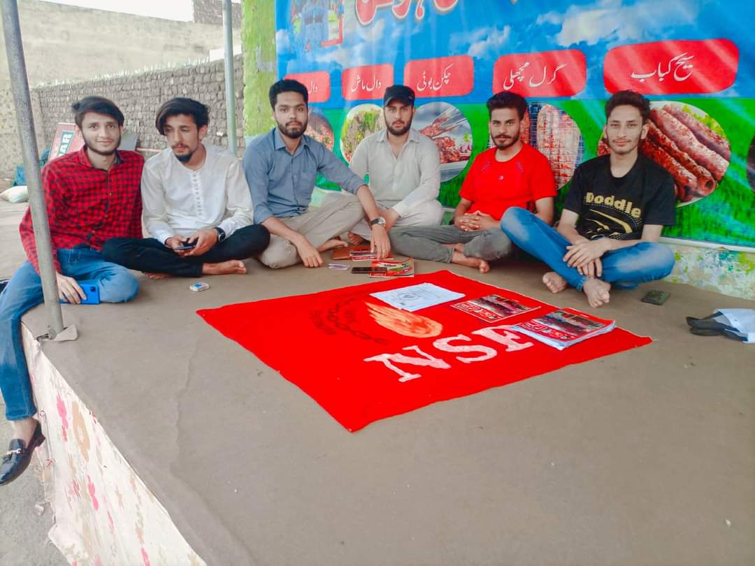 JammuKashmirNSF's tweet photo. Today a study circle Organized by Jammu Kashmir National Students Federation (Rawalpindi Branch) at Chakri road, in which the political background of the state of Jammu Kashmir from 1947 to 1970, Student politics &amp; Left wing politics, discussion was held on these topics.
#JKNSF https://t.co/txRqT1kfMn
