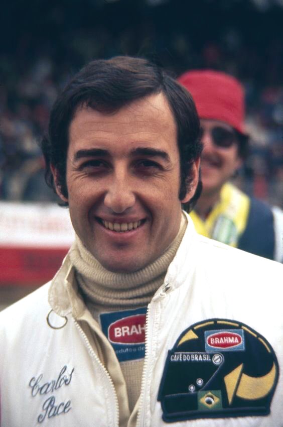 culturef1_'s tweet photo. Moco 🇧🇷

#f1 #carlospace 
via Pinterest https://t.co/7MkpS0YqSx
