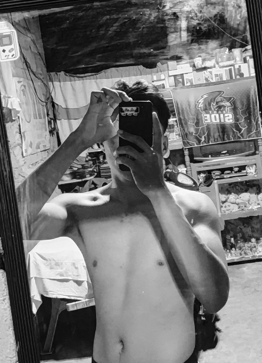 Aztron4's tweet photo. 🥵 https://t.co/HwhQ1voAdk